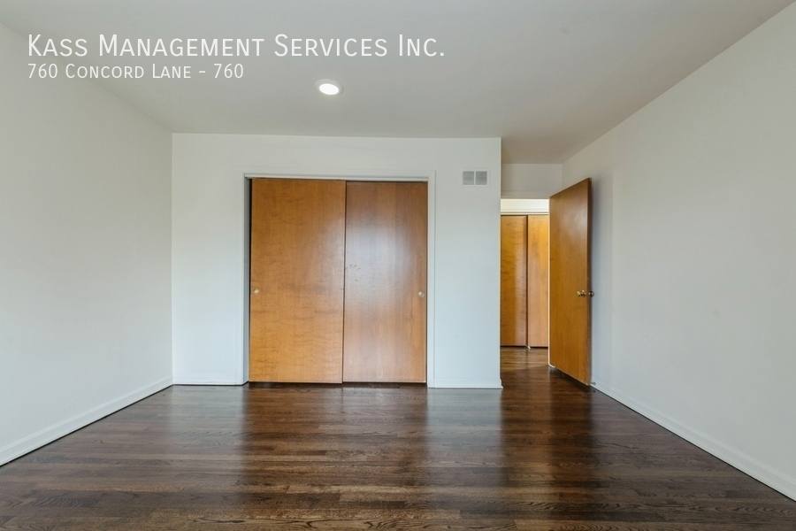 Townhouse for rent at 760 Concord Lane #760, Barrington, IL 60010