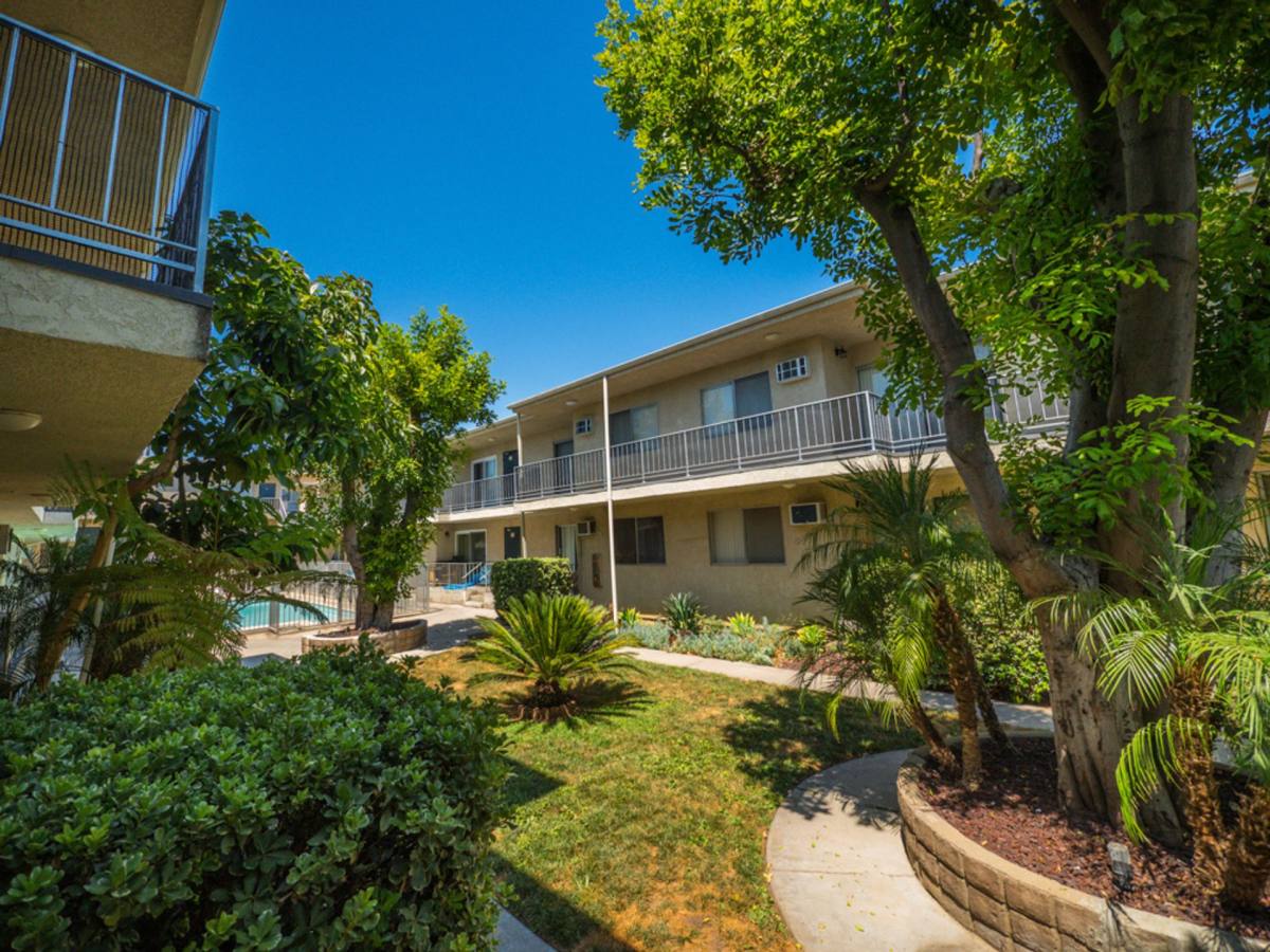 Apartment for rent at 20317 Saticoy St, Winnetka, CA 91306
