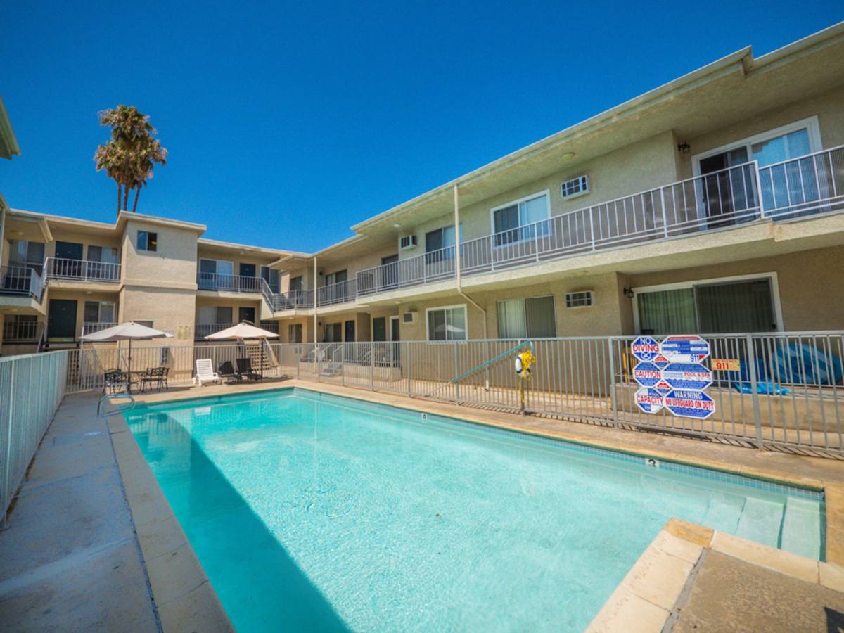 Apartment for rent at 20317 Saticoy St, Winnetka, CA 91306