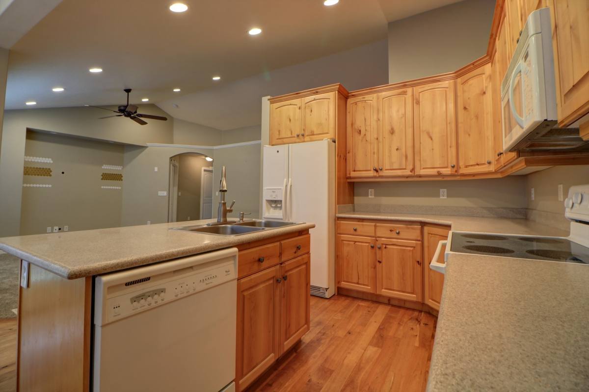 House for rent at 689 W 1310 N, Lehi, UT 84043