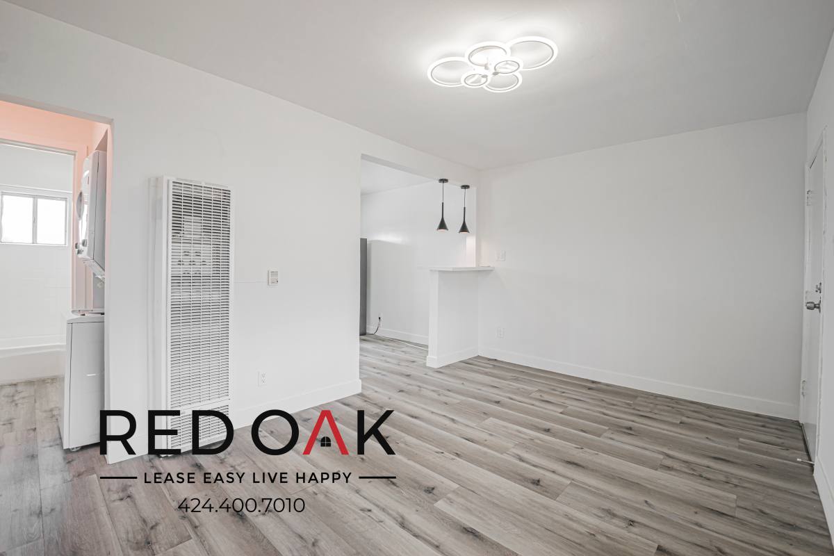 Condo for rent at 7924 S Main St #4, Los Angeles, CA 90003