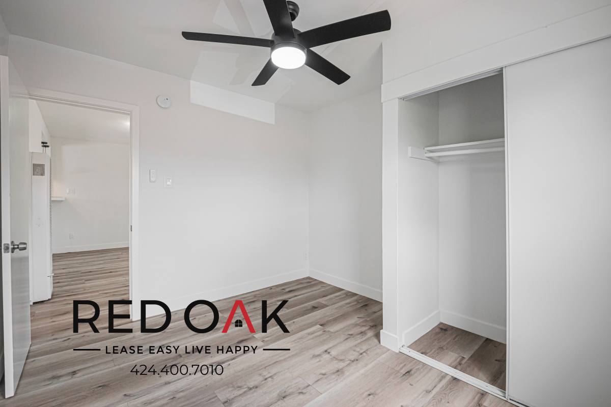 Condo for rent at 7924 S Main St #4, Los Angeles, CA 90003