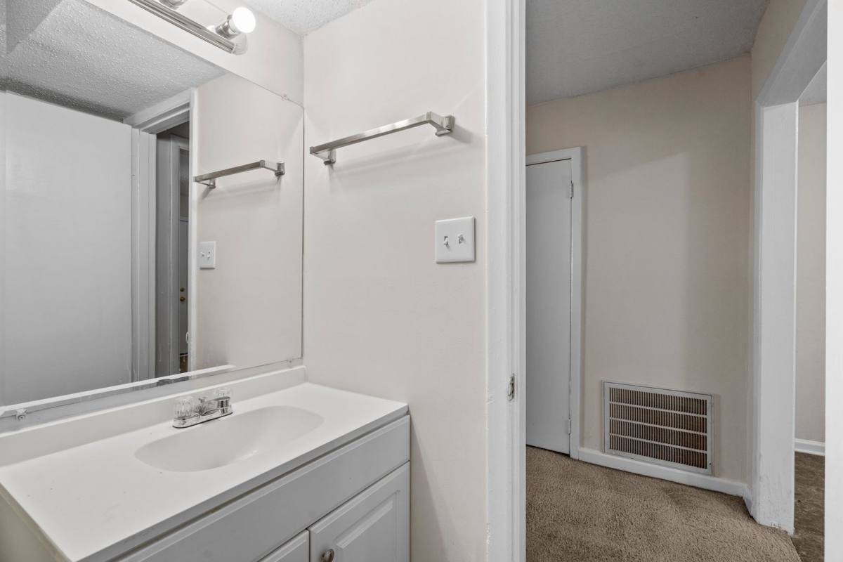 Apartment for rent at 300 E McPherson Dr, Mebane, NC 27302