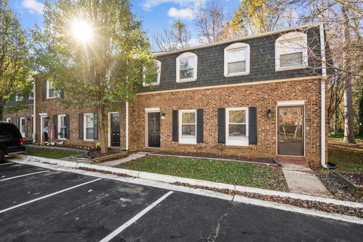 Apartment for rent at 300 E McPherson Dr, Mebane, NC 27302