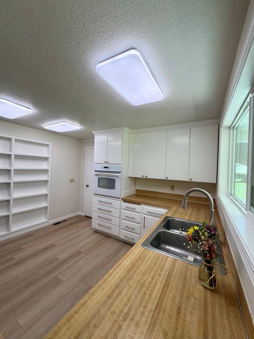 House for rent at 1191 Sable Dr, Roseburg, OR 97470
