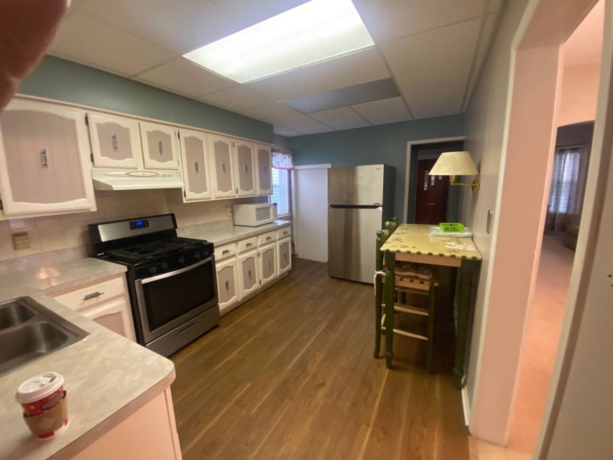 House for rent at 929 Norwood Ave, Toledo, OH 43607
