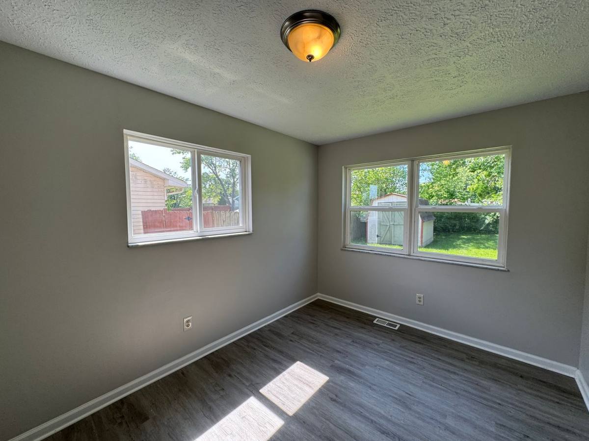 House for rent at 9634 Meadowlark Dr, Indianapolis, IN 46235
