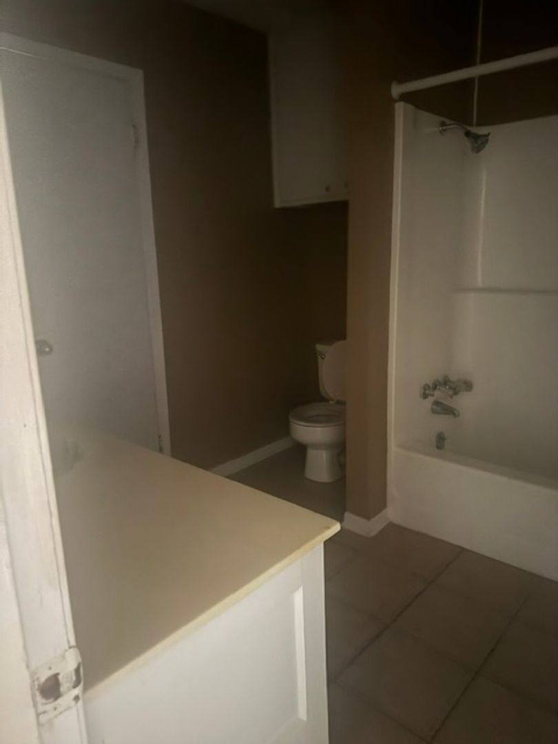 Apartment for rent at 510 Rosedale, Longview, TX 75604