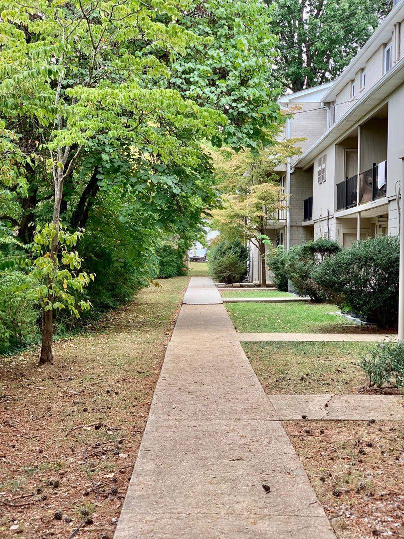 Apartment for rent at 201-229 Taliwa Gardens Dr, Knoxville, TN 37920