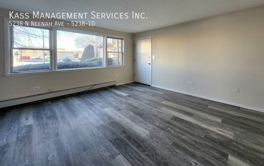 Apartment for rent at 5238 N Neenah Ave #1D, Chicago, IL 60656