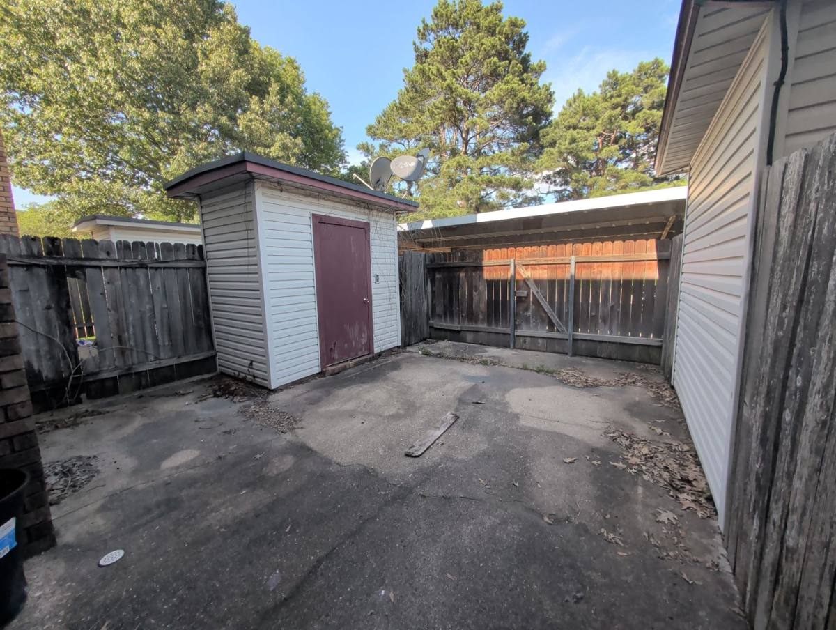 Townhouse for rent at 6232-6234-6236-6238 Sandlin, Texarkana, TX 75503