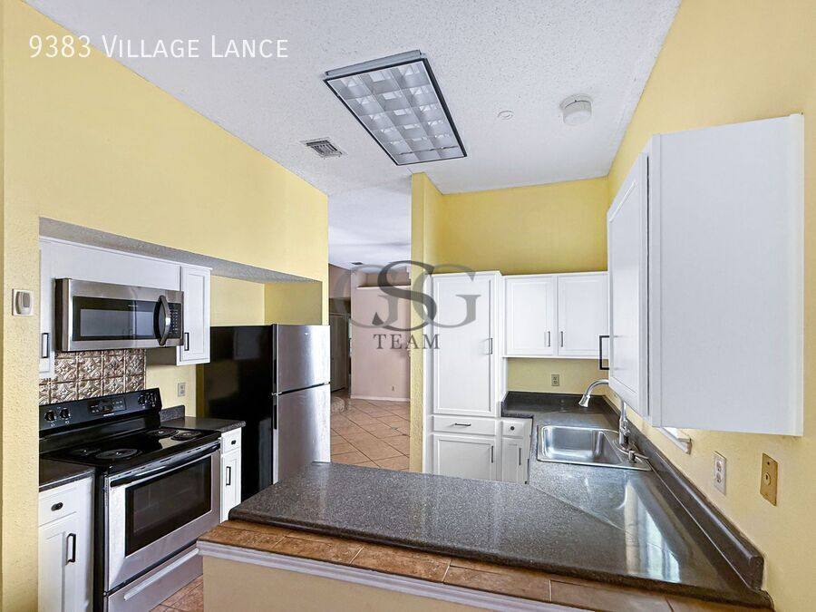 House for rent at 9383 Village Lance, San Antonio, TX 78250