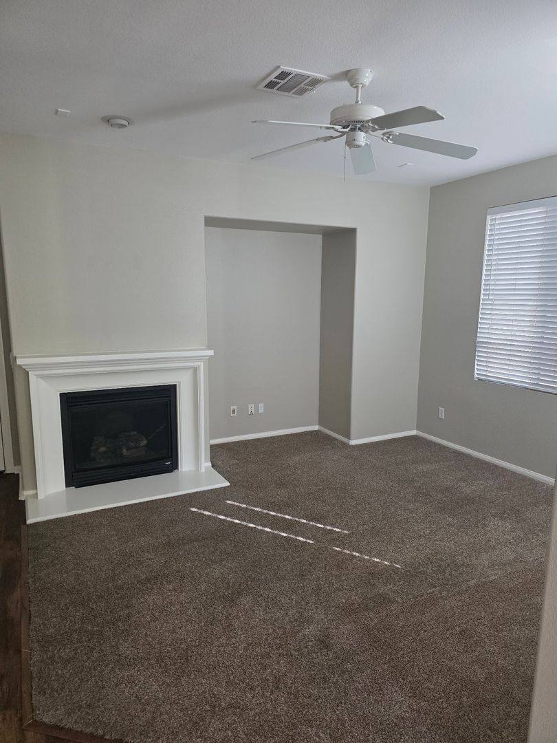 House for rent at 40235 Ayer Lane, Temecula, CA 92591