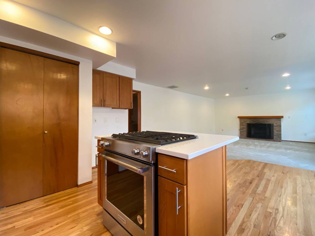 House for rent at 21445 130th Ave SE, Kent, WA 98031