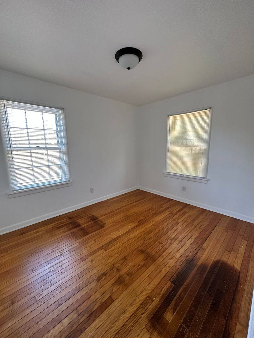 Apartment for rent at 1200 Liggates Rd, Lynchburg, VA 24502