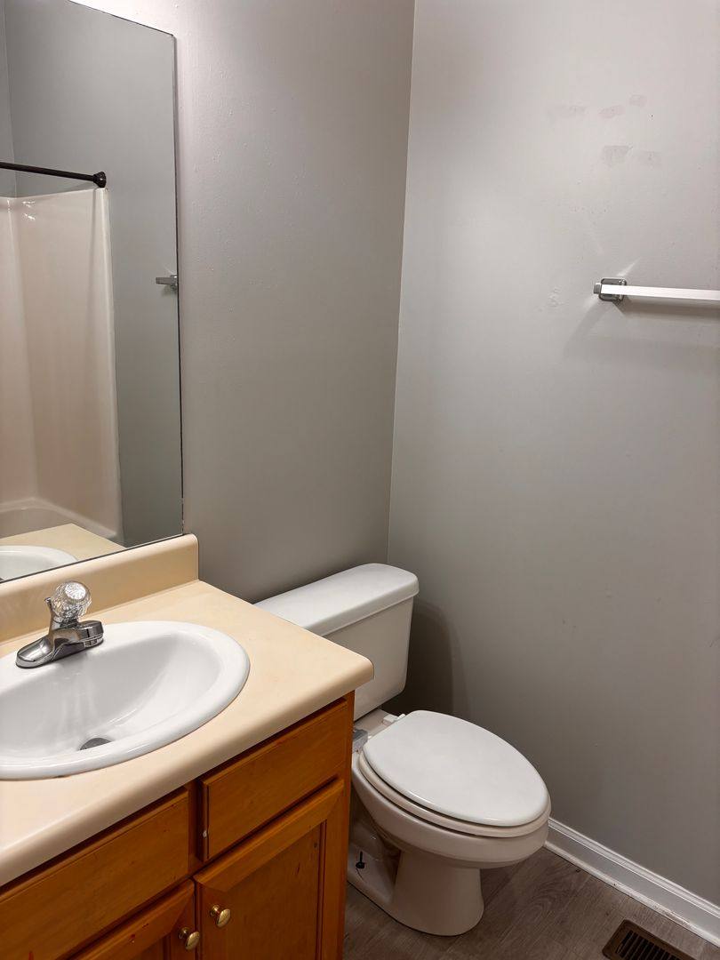 Apartment for rent at 1501 Myrtle St, Valdosta, GA 31601