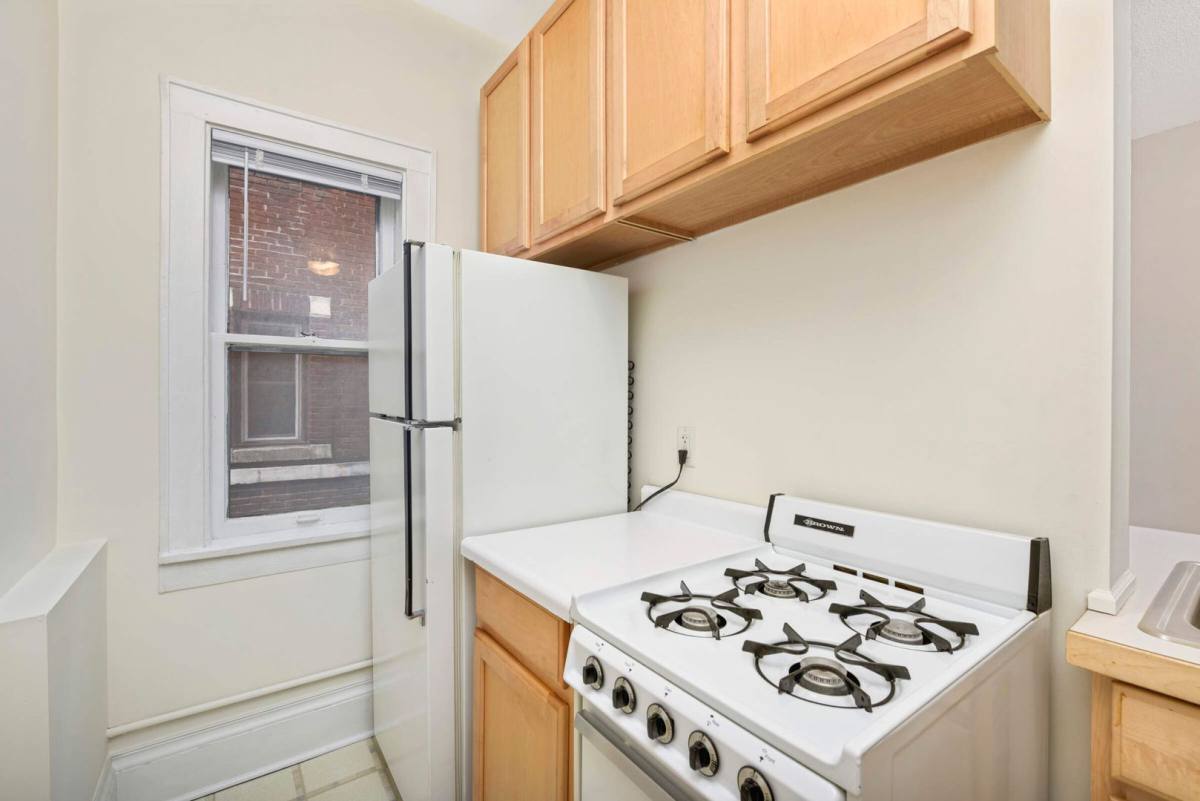 Apartment for rent at 2875 Irving Ave S, Minneapolis, MN 55408