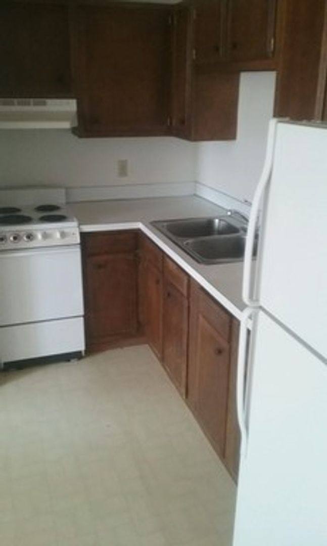 Apartment for rent at 420 6th Ave SE, Stanley, ND 58784