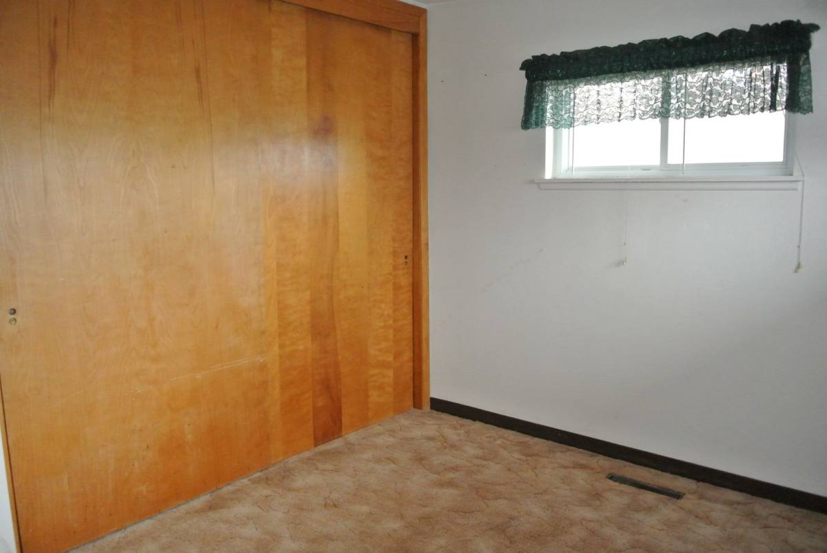 Apartment for rent at 1120 12th St NW, Minot, ND 58703