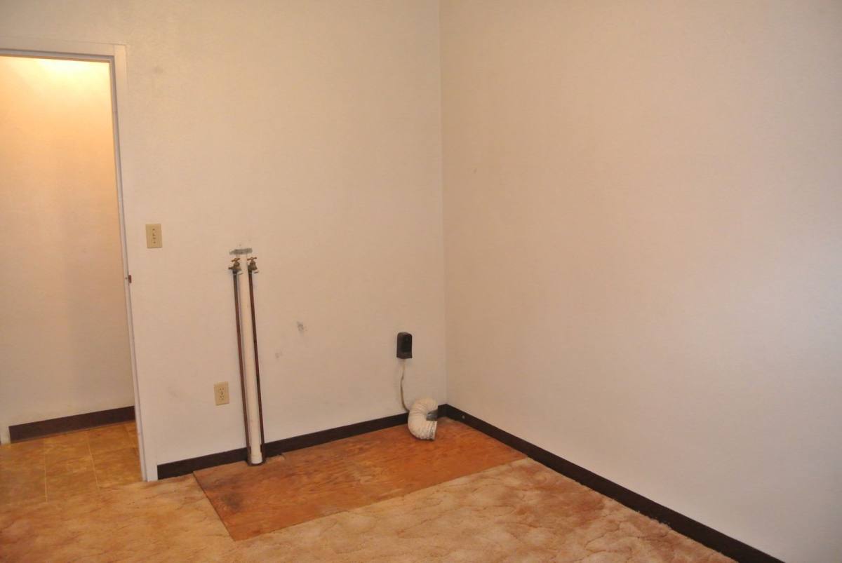 Apartment for rent at 1120 12th St NW, Minot, ND 58703