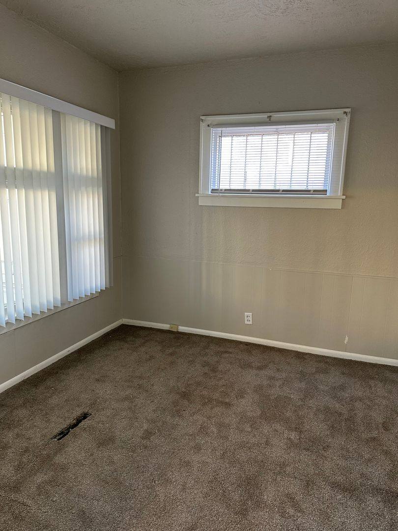 Apartment for rent at 706 6th Ave NE, Minot, ND 58703