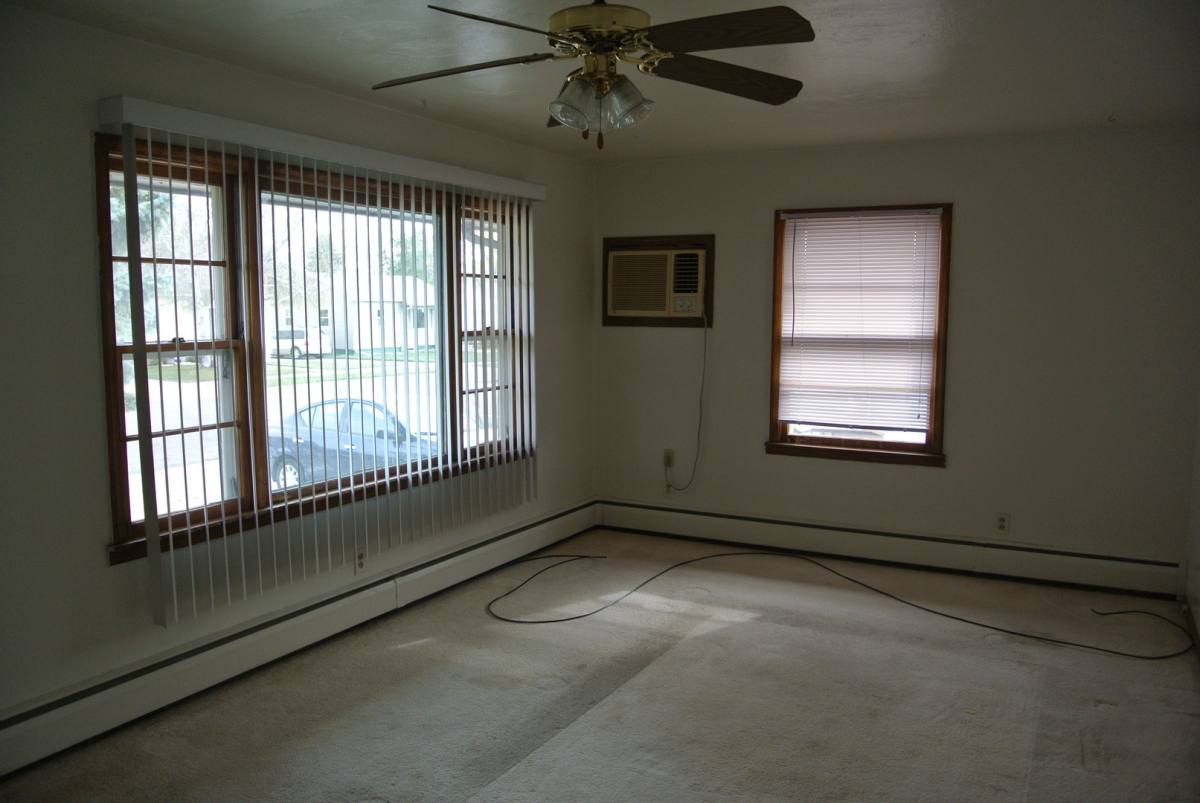 Apartment for rent at 1500 S Main St, Minot, ND 58701