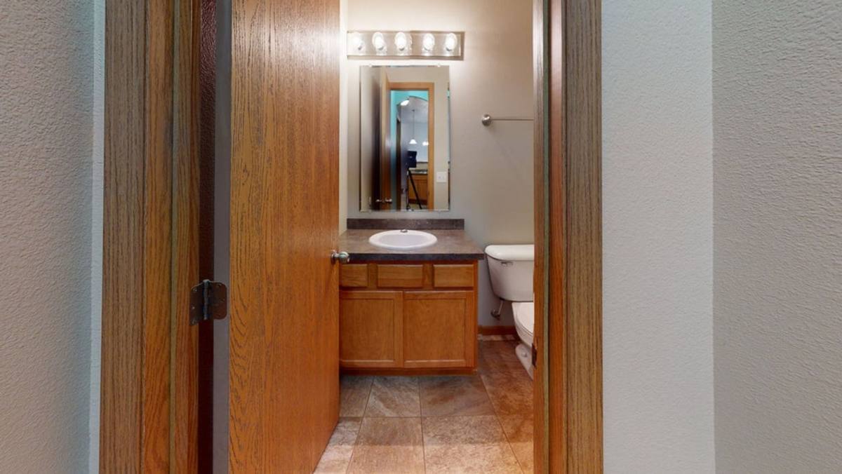 Condo for rent at 1646 & 1650 35th Ave SE, Minot, ND 58701