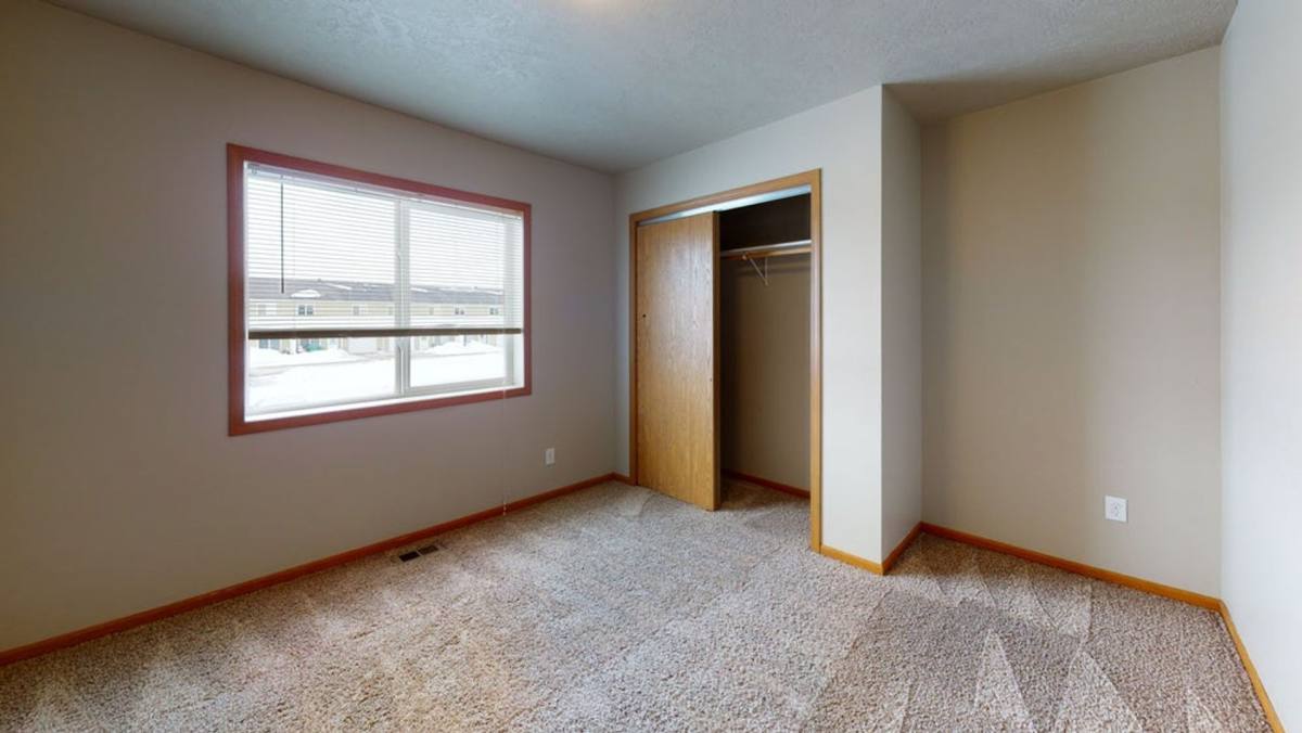 Condo for rent at 1646 & 1650 35th Ave SE, Minot, ND 58701