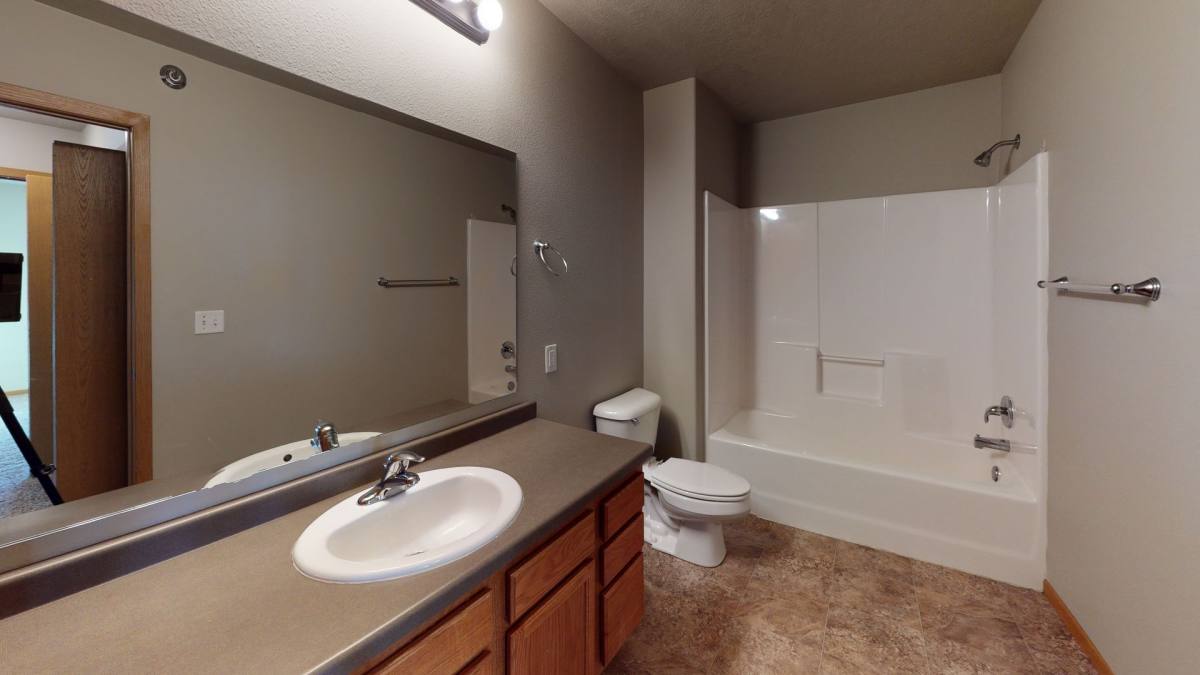 Apartment for rent at 3 36th Ave NE Building B, Minot, ND 58703