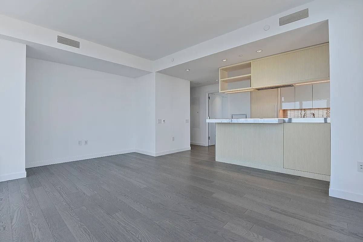 Apartment for rent at 252 S St, New York, NY 10002