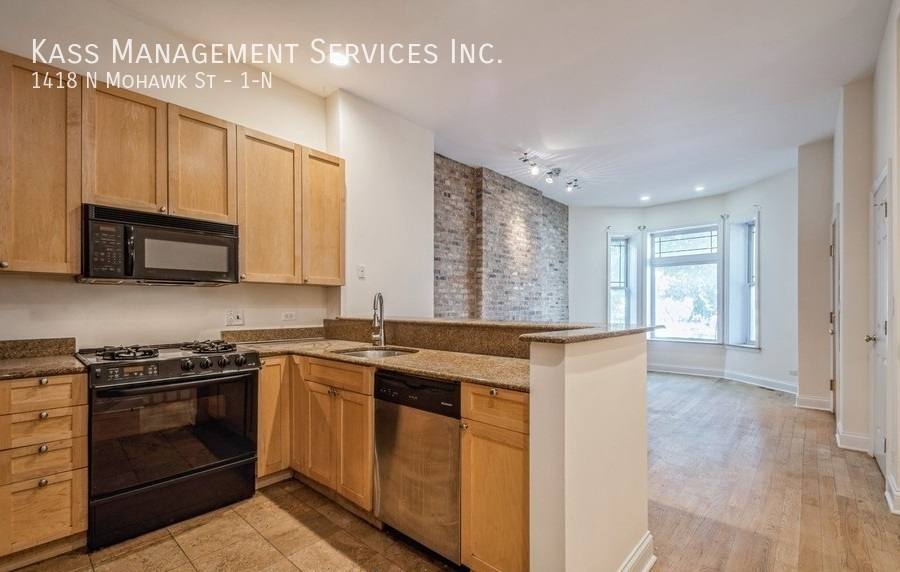 Apartment for rent at 1418 N Mohawk St #1-N, Chicago, IL 60610