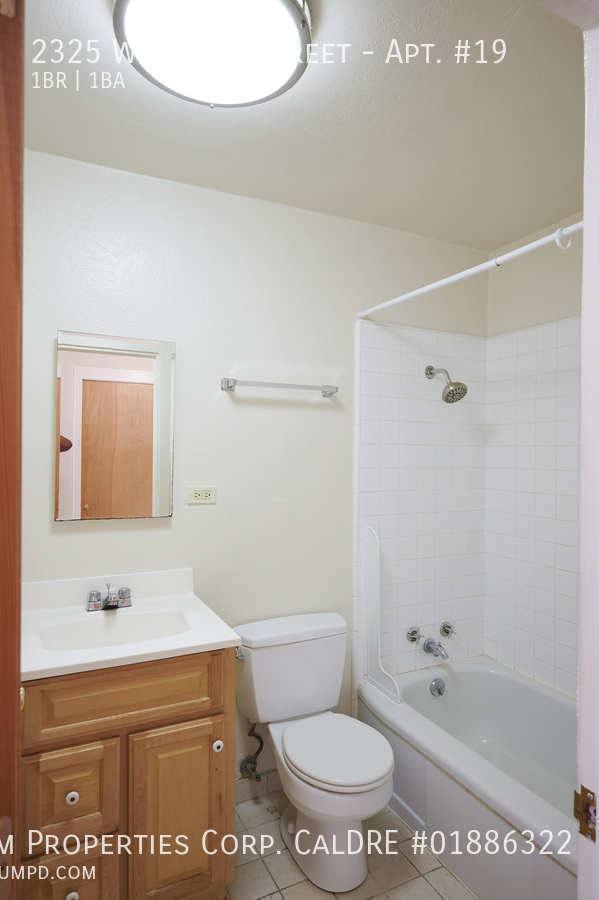 Apartment for rent at 2325 Woolsey St, Berkeley, CA 94705