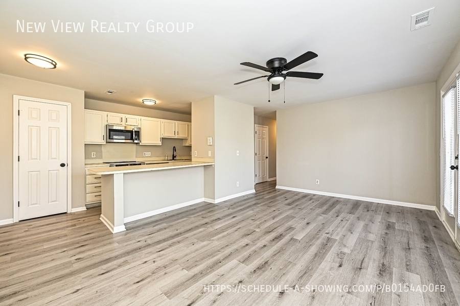 Townhouse for rent at 6156 Meadow Rose Lane, Charlotte, NC 28215