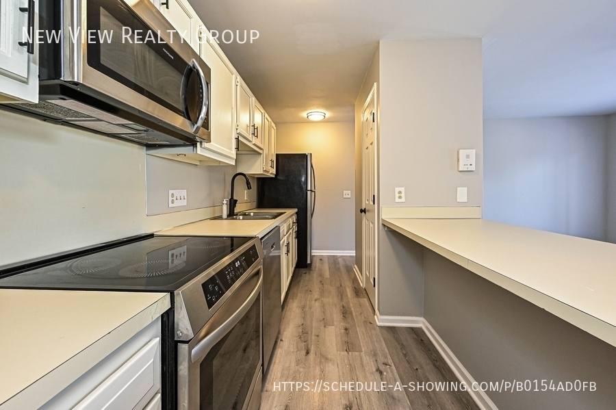 Townhouse for rent at 6156 Meadow Rose Lane, Charlotte, NC 28215