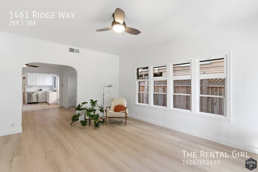 Apartment for rent at 1461 Ridge Way, Los Angeles, CA 90026