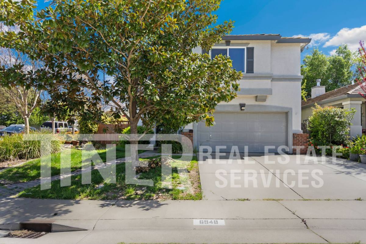 House for rent at 6948 Trailride Way, Citrus Heights, CA 95621