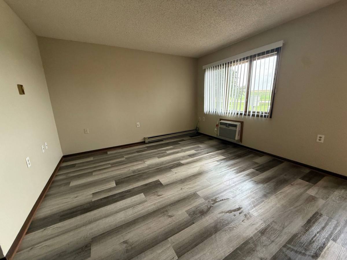 Apartment for rent at 210, 220 E S St, Valparaiso, NE 68065