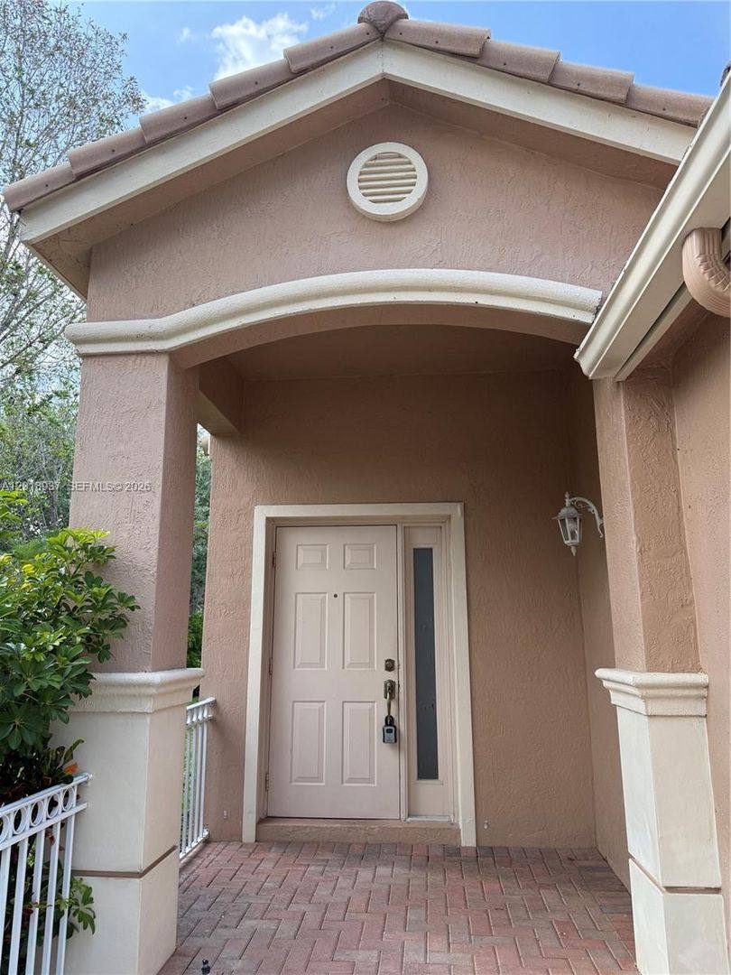 House for rent at 449 Silver Palm Way, Fort Lauderdale, FL 33327