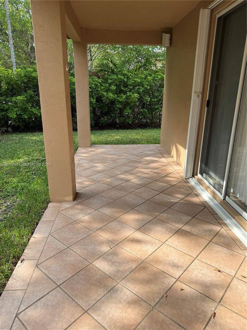House for rent at 449 Silver Palm Way, Fort Lauderdale, FL 33327