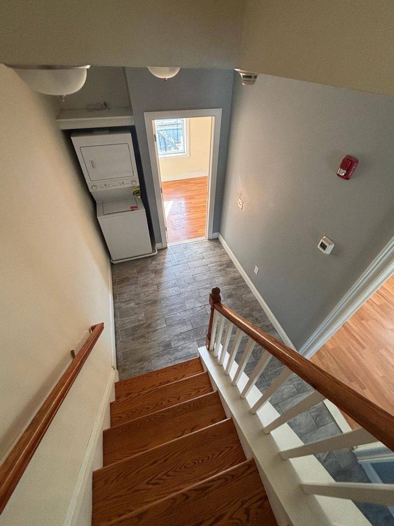 Apartment for rent at 34 Sussex Ave, Morristown, NJ 07960