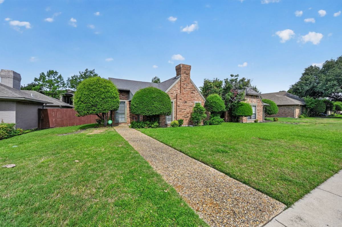 Apartment for rent at 4018 Saint Christopher Lane, Dallas, TX 75287