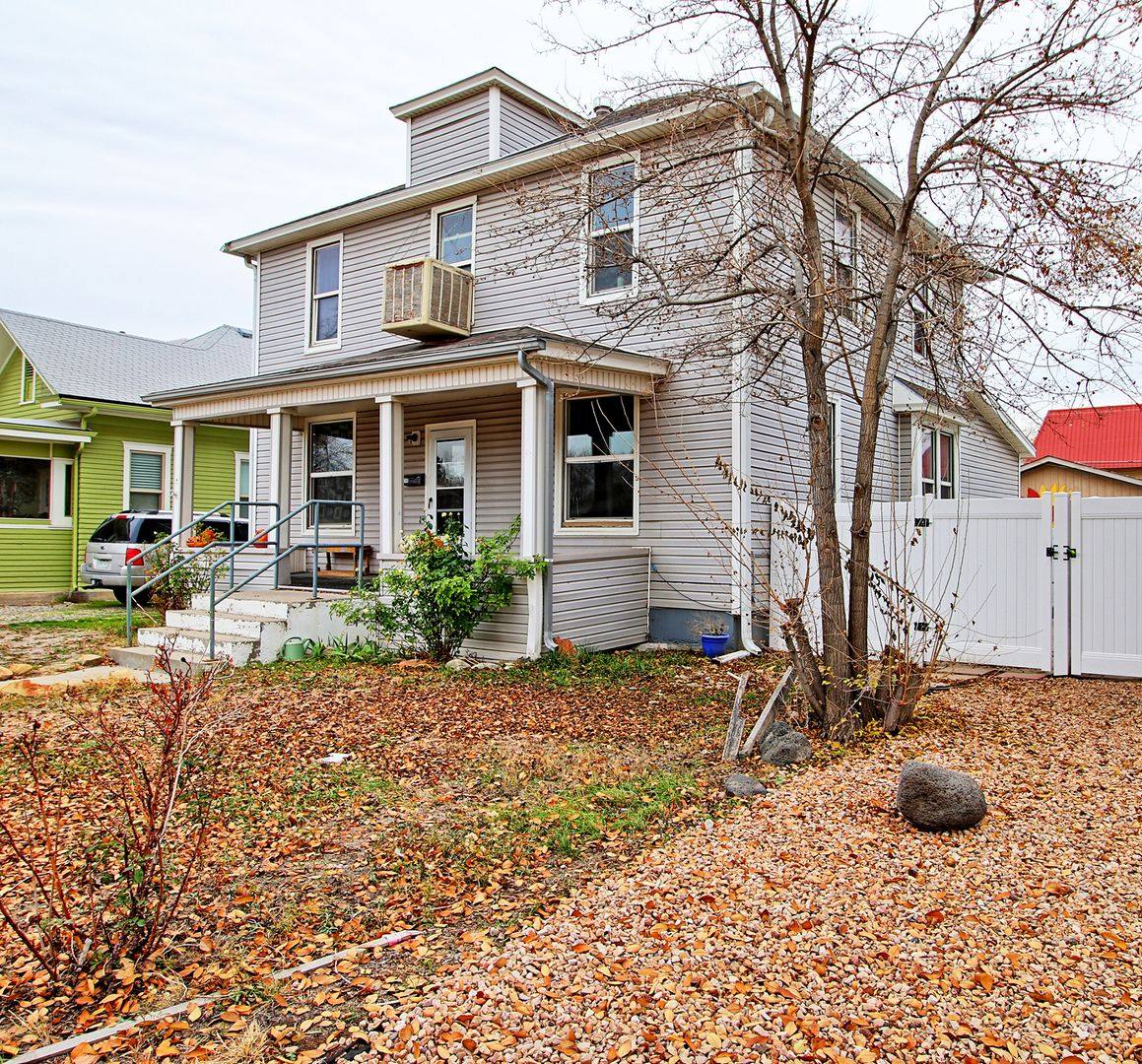House for rent at 915 Grand Ave, Grand Junction, CO 81501