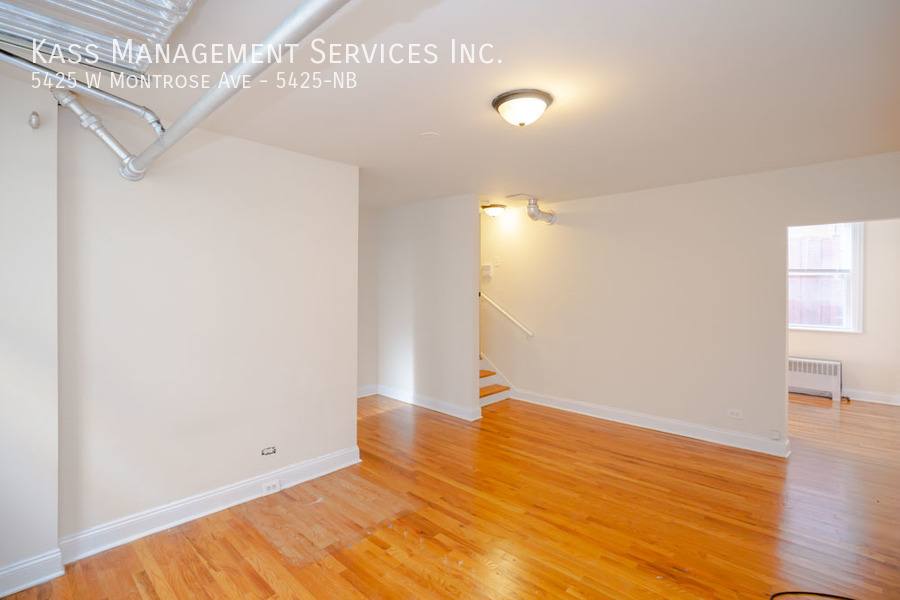Apartment for rent at 5425 W Montrose Ave #NB, Chicago, IL 60641