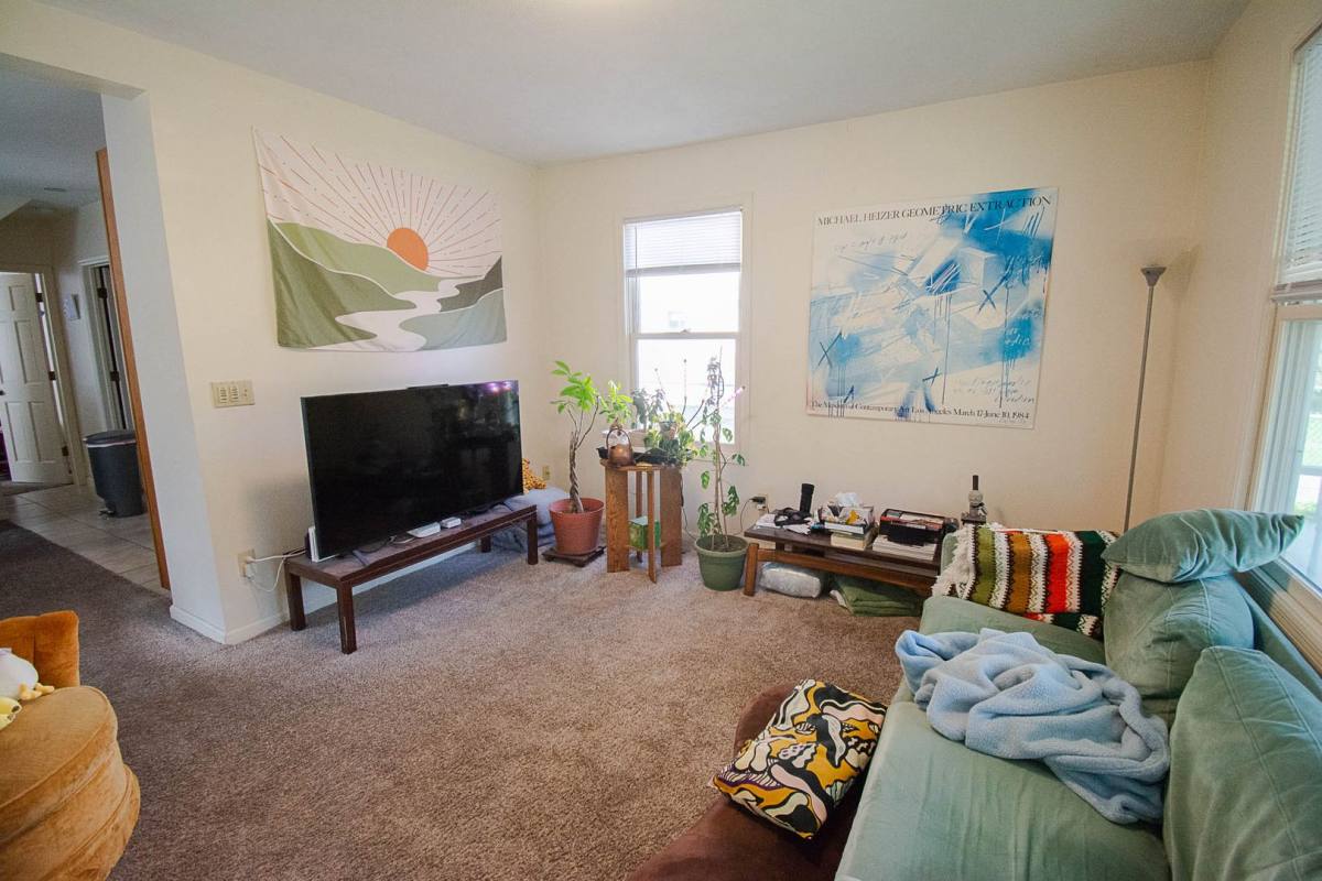 Apartment for rent at 802 2nd St NW, Rochester, MN 55901
