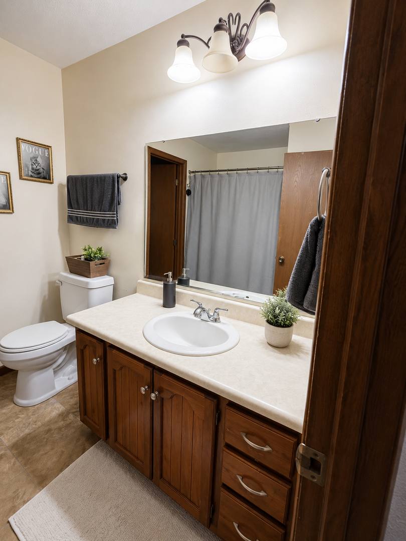 Apartment for rent at 1040 Terrace Dr, Onalaska, WI 54650