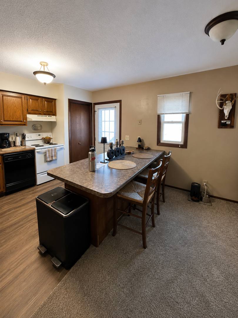 Apartment for rent at 1040 Terrace Dr, Onalaska, WI 54650