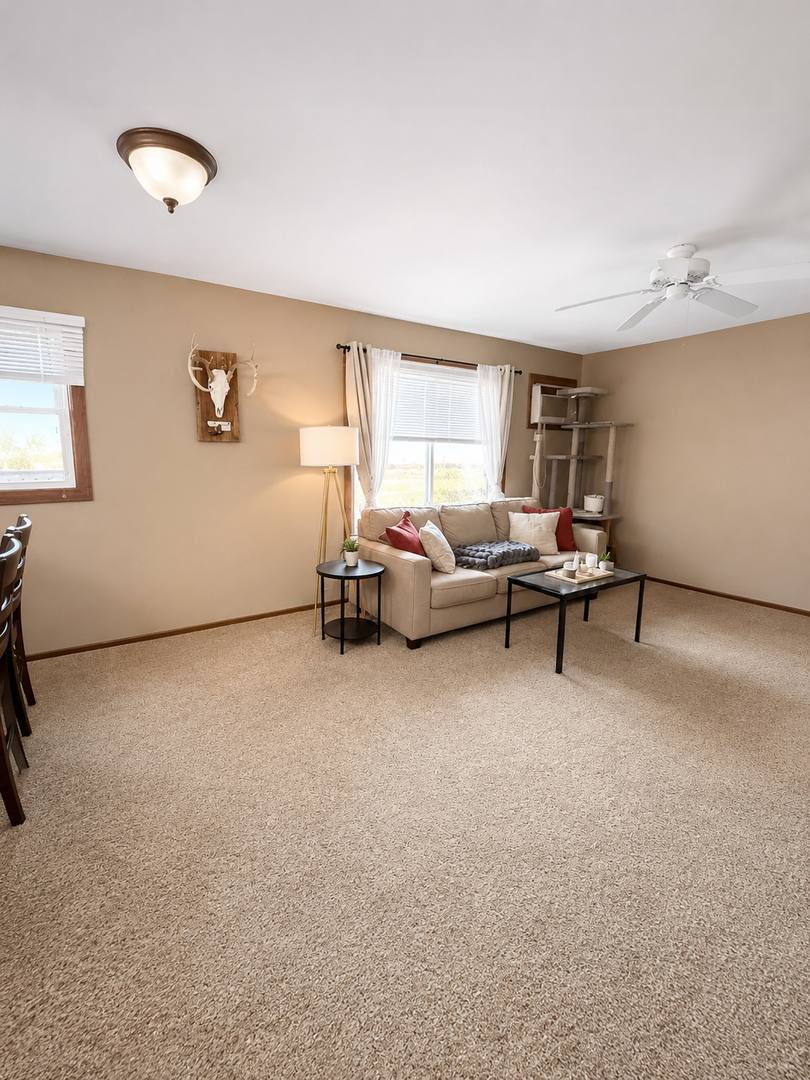 Apartment for rent at 1040 Terrace Dr, Onalaska, WI 54650