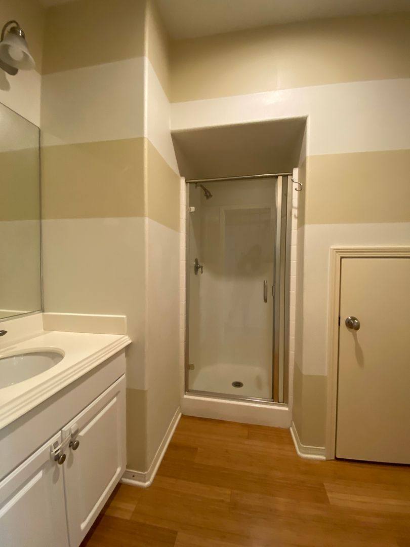 Townhouse for rent at 254 Flyers Lane, Tustin, CA 92782