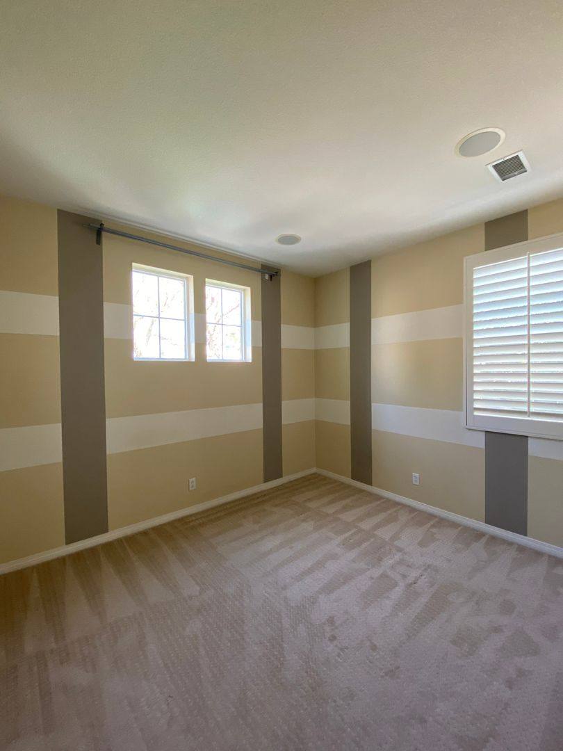 Townhouse for rent at 254 Flyers Lane, Tustin, CA 92782