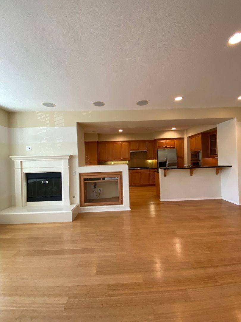 Townhouse for rent at 254 Flyers Lane, Tustin, CA 92782